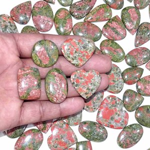 Cabochon de jaspe unakite naturel de qualité pierre précieuse de quartz en vrac de forme et de taille mélangées pour la fabrication de bijoux créatifs - Product Image 4