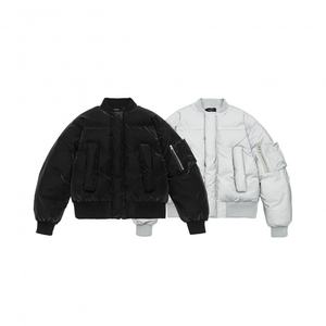 Chaquetas de satén personalizadas para hombre Chaqueta de equipo deportivo de satén de béisbol Tasa de venta total 2025 Chaqueta de satén - Product Image 1