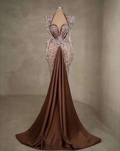 Magnifiques robes longues droites en satin à sequins pour femmes, de haute qualité, écologiques, infroissables, au design vintage et à motifs festifs - Product Image 1