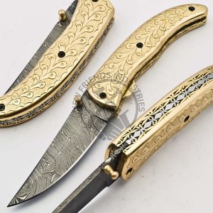 Cuchillo plegable hecho a mano personalizado de acero de Damasco de 8 pulgadas, Funda de cuero, cuchillo de bolsillo de latón grabado totalmente hecho a mano, compatible con OEM - Product Image 2