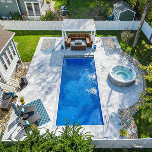 Piscine rustique avec bordure en pierre naturelle et terrasse en bois, grande piscine en fibre de verre à longue durée de vie - Product Image 2