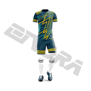 Dernier modèle d'uniforme de football avec logo personnalisé Nouveau design Vêtements d'entraînement et de sport personnalisés - Product Image 1