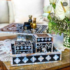 Nouveau motif géométrique fait à la main noir et blanc Bakhoor brûleur plateau et boîte à prix abordable par ZAM ZAM IMPEX - Product Image 3