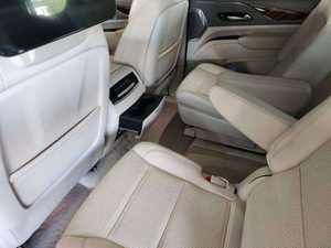 Cadillac Escalade Sport Platinum SUV USADO A PRECIO ACCESIBLE - Product Image 2