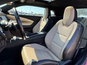 Usado 2015 Chevrolet Camaro 2LT - Product Image 3