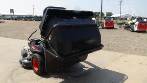 Nouvelle tondeuse autoportée hydrostatique à braquage zéro 2024 de 61 pouces, 27 CV, 852 cm³, 15 gallons, robuste, commerciale, haute performance pour l'entretien des pelouses - Product Image 3