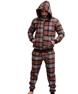 Survêtement unisexe en flanelle de qualité supérieure avec capuche élégante, doux, confortable et décontracté pour les activités de détente et de plein air, longueur genou - Product Image 2