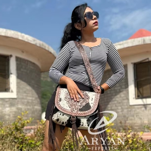 กระเป๋าสะพายพาดลำตัวแบบลำลองสำหรับผู้หญิง, กระเป๋าหนังวัวแท้แบบตะวันตก - Product Image 1