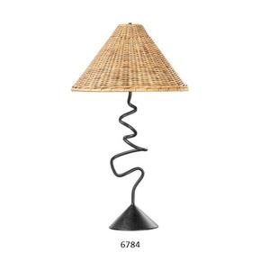 โคมไฟตั้งโต๊ะโลหะดีไซน์เป็นเอกลักษณ์ของตกแต่งบ้านหรูหราทันสมัยดูทันสมัยสำนักงานห้องนั่งเล่นของตกแต่งโต๊ะโลหะ - Product Image 1