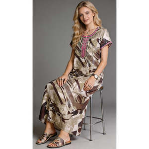 Camisón Largo Informal para Mujer Alpine, con Bolsillo Lateral, Tejido Suave y Transpirable, Cómodo para Uso Diario - Product Image 2