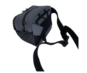 Riñonera multifunción con bolsillo para teléfono 2024 para hombre gris con cremallera logotipo personalizado al por mayor hecho en Vietnam - Product Image 1