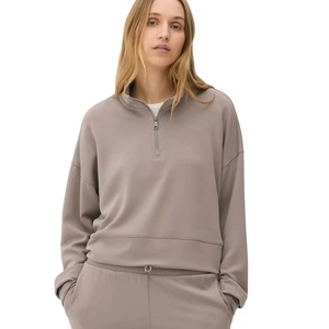 Sudaderas de algodón 100% de invierno recortadas de gran tamaño a la moda para mujer estilos de Sudadera con capucha y logotipo frontal de manga corta - Product Image 3