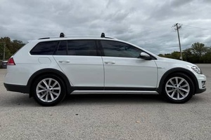 Volkswagen Golf Alltrack S 2019 Usado (LHD/RHD) - Product Image 5