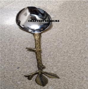 Cuillère à couverts en laiton avec miroir pour la maison et la cuisine à bas prix Cuillère à couverts élégante avec design de feuille - Product Image 6