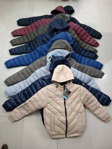 Fabricante de alta calidad Chaquetas de invierno cortas impermeables de talla grande Diseñador de burbujas de nylon Reversible Puff Filled para hombres - Product Image 5