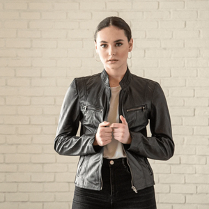 Chaqueta de Cuero Genuino Negra para Mujer, Corte Entallado, Estilo Motociclista, Cuello Alto, Bolsillos con Cremallera, Prenda Exterior Suave para Invierno, Moda - Product Image 1