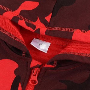 Sudadera con Capucha Climateguard 100% Algodón, Tejido de Rejilla Transpirable, Diseño Contorneado Adaptativo para Invierno, Ajuste Robusto para Movimiento al Aire Libre, con Cierre - Product Image 4