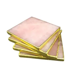 Оптовая цена, подставки из натурального розового кварца с золотым гальваническим краем, полированные квадратные подставки для напитков и украшения
