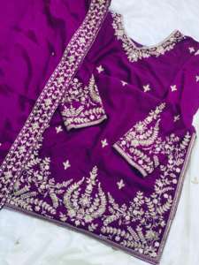 ชุดแต่งกายสำหรับงานแต่งงานแบบชาวปากีสถานแบบดั้งเดิมของผู้หญิงนิยมมากที่สุดชุดสูทชาราบูติกแบบชนเผ่าสีทอง - Product Image 2