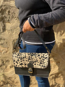 New Western Style Animal Print Fur Leather Shoulder Bags High Quality Fashionable Genuine Animal Fur Leather <b>Sling</b> Side Handbags - Product Image 4