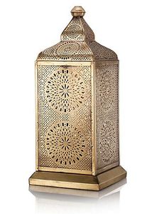 Lanterne marocaine traditionnelle en métal artisanal, idéale pour embellir la décoration culturelle de la maison et pour une éclairage doux. - Product Image 4