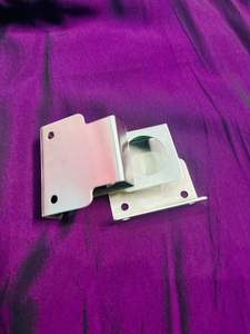 Soporte de cortina universal de acero inoxidable Acabado pulido para uso decorativo doméstico Suministro a granel Exportación al por mayor - Product Image 4