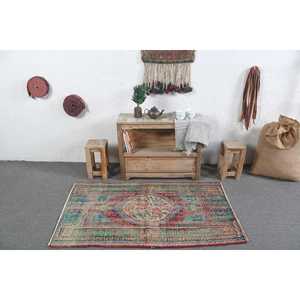 พรมวินเทจตุรกี ขนาด 2.7x4.7 ฟุต (82x143 ซม.) พรมขอบสีแดง - Product Image 3