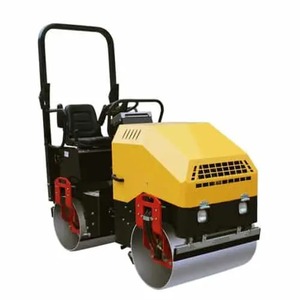 Nouveau Compacteur Routier Jaune à Moteur - Product Image 1
