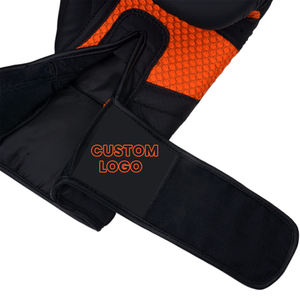 Guantes de cuero de alta calidad para entrenamiento al aire libre Plain Muay Thai Punch Bag Sparring MMA Kickboxing & Fighting Boxing Pakistan - Product Image 6