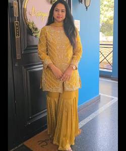 Venta al por Mayor de Kurta/Kurti de Rayón de Manga Larga para Mujer, Antiestática, Elegante, Ropa de Noche, Moda India y Pakistaní, Compra al por Mayor en Línea - Product Image 4