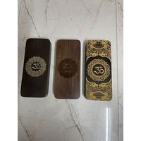 Planche à clous en bois massif Sadhu
