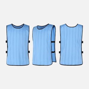 Fábrica de la mejor calidad para ropa de fútbol Poliéster Chalecos de scrimmage de colores brillantes Camiseta de fútbol Camiseta sin mangas - Product Image 5