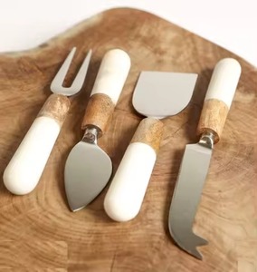 Juego de Cuchillos para Queso de Acero Inoxidable con Hoja Dorada Pulida Brillante para Uso en Hoteles y Restaurantes, Multiusos, Apto para Lavavajillas - Product Image 3