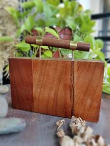 Sac à main en bois texturé marron pour femmes Pochette à cordon Sac de plage en bois fait à la main Filet de pêche Sac à main - Product Image 4