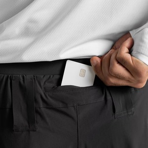 Personalización Sport Fitness Jogger Jogging Shorts Running Workout Split Bottom Pockets Quick Dry Gym Shorts para hombres - Product Image 3