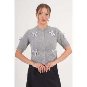 Cárdigan de Punto Gris de Manga Corta para Mujer al por Mayor con Lazo Elegante y Detalle de Cinta para Uso Diario - Product Image 1
