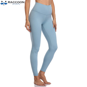 Leggings Deportivos Elegantes para Mujer, Cintura Alta, Yoga, Elásticos, Gruesos, Hasta la Rodilla, Personalizables, Ropa Deportiva Raccoon Sports - Product Image 6