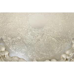 Bandeja de Servir Plateada Antigua, Estilo Victoriano, con Borde Festoneado, Chapada en Plata Inglesa Vintage - Product Image 5