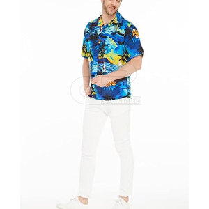 Collection de tenues de voyage pour la famille, vêtements assortis parfaits pour les souvenirs de vacances, les activités de plage et les séjours en station. - Product Image 2