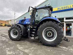 Tracteur agricole à boîte de vitesses 4x4 NEW HOLLANDS T8.435 30HP de qualité supérieure, pour opérations agricoles avancées, utilisation en ferme - Product Image 3