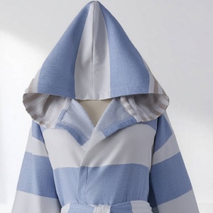 เสื้อคลุมอาบน้ำแบบตุรกีลายทางสไตล์เมดิเตอร์เรเนียน ผ้าฝ้าย 100% - Product Image 2