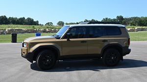 LHD/RHD 2024 d'occasion T0Y0TA LAND CRUISER FIRST EDITION - Product Image 3