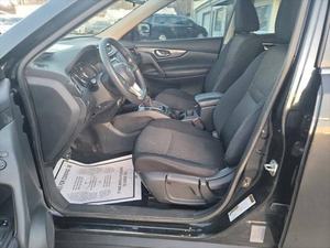 Nissan Rogue LE 2018 d'occasion - Product Image 4