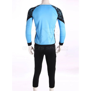 Uniforme rembourré léger de gardien de but pour les jeux de football en plein air - Product Image 3