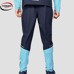 Survêtement respirant sur mesure de grande taille 2024, logo réfléchissant de haute qualité, vêtements de sport pour hommes, jogging, coupe-vent - Product Image 5