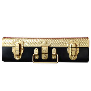 กล่องโลหะทำด้วยมือทรงสี่เหลี่ยมผืนผ้าด้านบนทำด้วยมือสีทองสุดหรู - Product Image 1