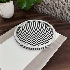 Plateau de service en incrustation d'os de qualité supérieure plateau rond Option de cadeau moderne Occasions spéciales Design géométrique décor de pièce maîtresse parfait - Product Image 3