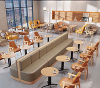 Moderne Restaurant-Sitzbank Fast-Food-Sofa mit Gepolsterter Rückenlehne Langlebiges Umweltfreundliches Teakholz-Finish Komfortables Esszimmer- und Bar-Möbel
