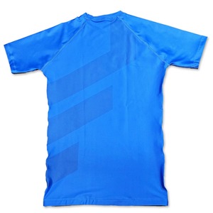 Camiseta de Compresión para Hombre, con Agarre de Silicona en la Cintura, Logotipo Personalizado OEM, MMA BJJ, Transpirable, Secado Rápido, UPF50, Ecológica, Deportiva - Product Image 3