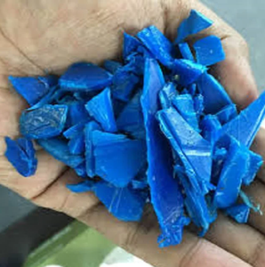 Déchets de tambour de flocons de HDPE bleu de haute qualité lavés et tamisés - Product Image 5